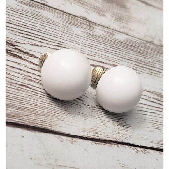 Vintage Clip On Earrings - White Domed 0.75" - Some Staining - Picture 2 of 5